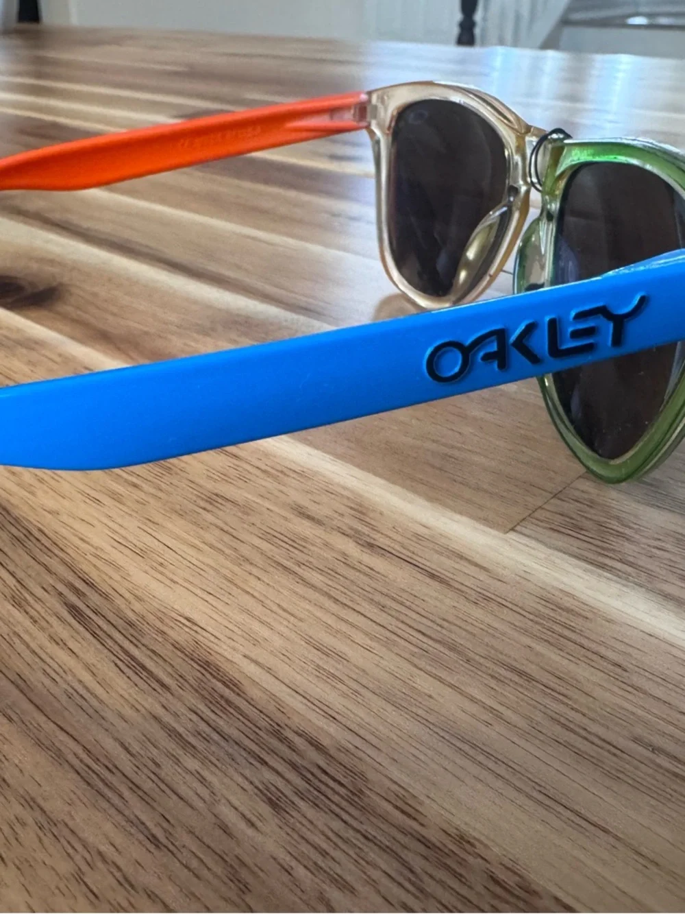 2 Oakley style kids Sunglasses polarized lenses. Not sure if authentic NWT